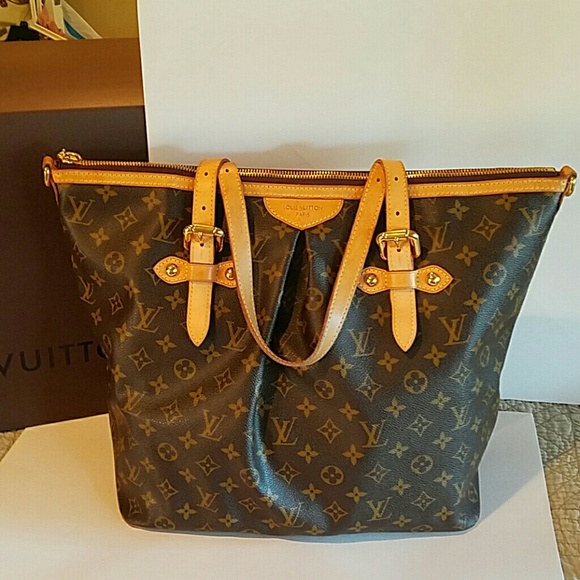 LOUIS VUITTON PALERMO BAG 😎FLASH SALE - Picture 2 of 4