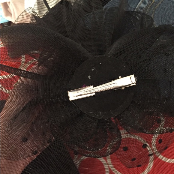 Fancy hat - Picture 2 of 3