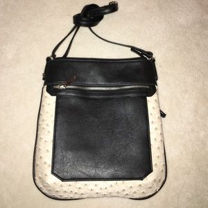 Black and white Izod cross body bag