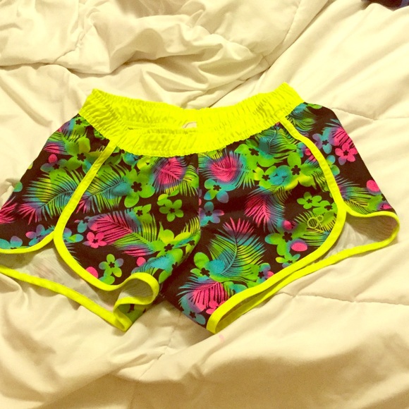 Hawaiian shorts
