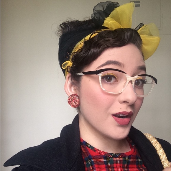 Meet your Posher, Liz