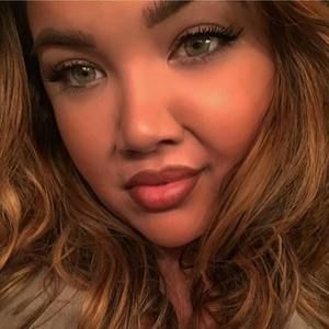 Meet your Posher, Molly