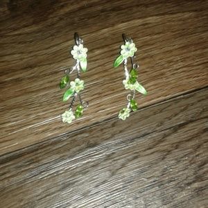 Flower earrings