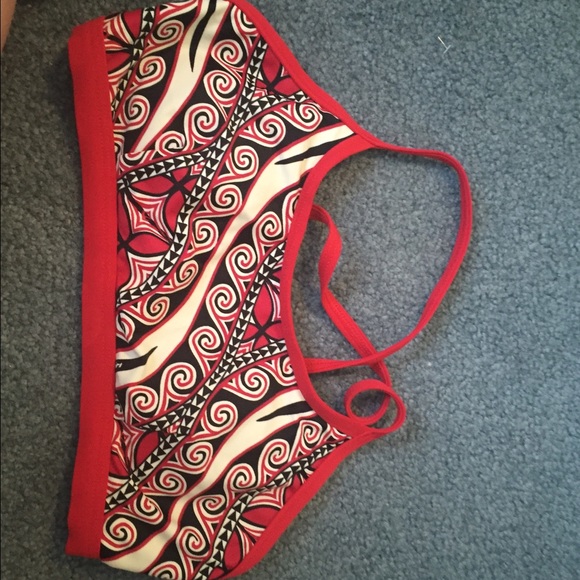 adorable bikini top!