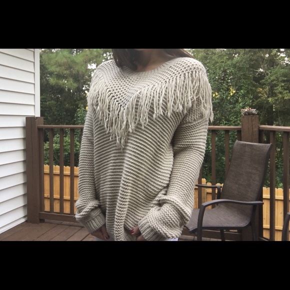 Forever 21 Tops - Fringe Sweater