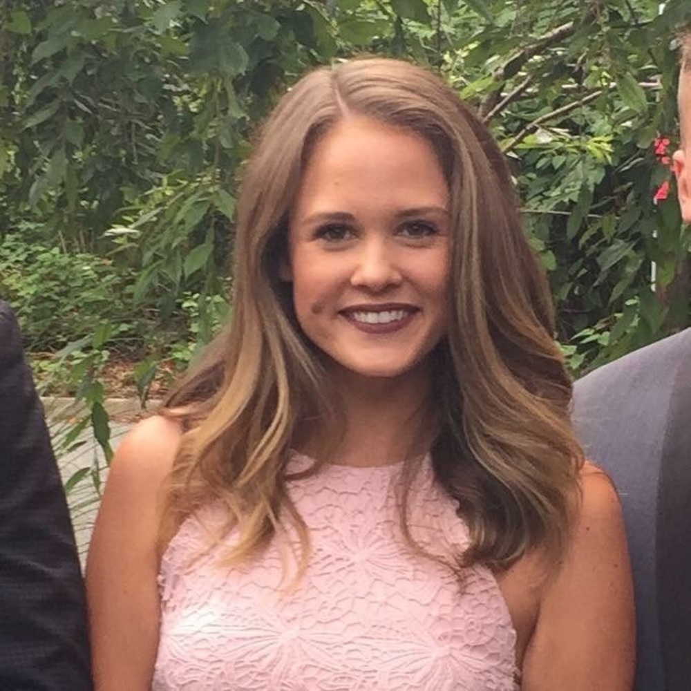Meet your Posher, Lauren