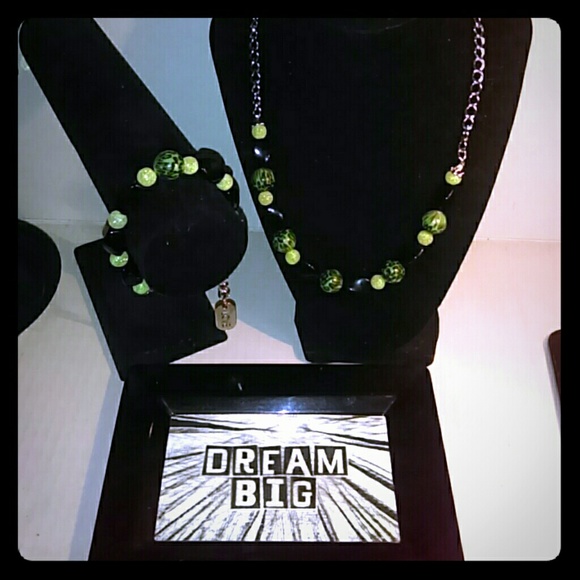 Bedazzle Pearls