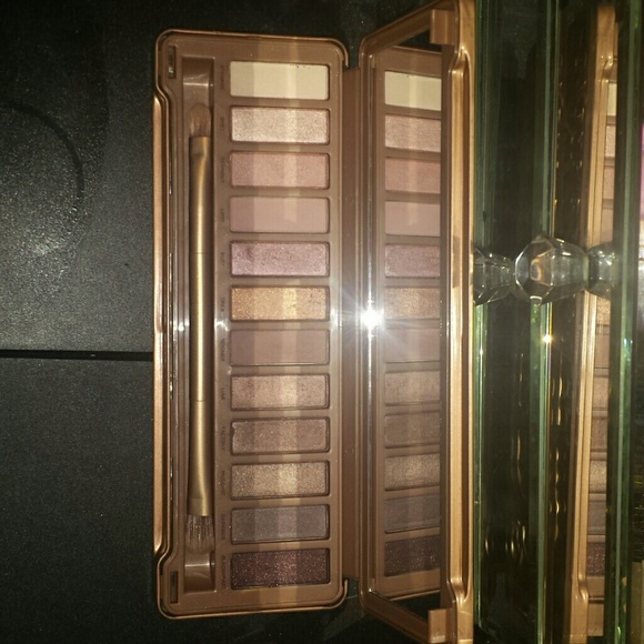 Genuine Naked 3 palette