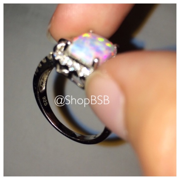 Was $199! Opal .925 SS ring new in box - Picture 2 of 3