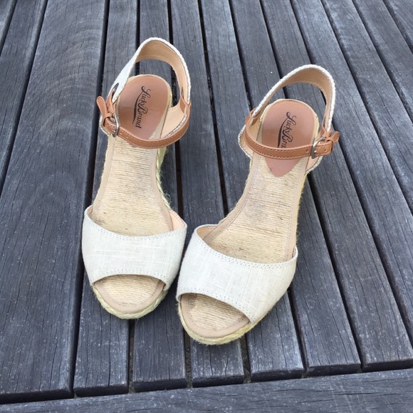 Lucky Brand Wedge Sandals