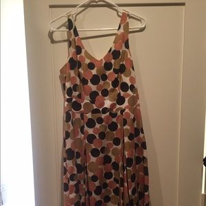 Ann Klein size 10 spring polkadot below knee dress