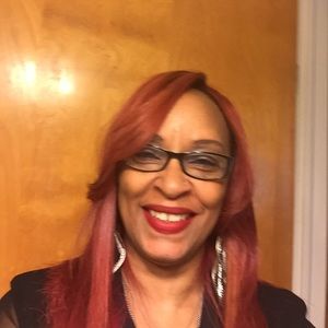 Meet your Posher, Nikki