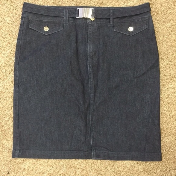 🎈Friday Night sale!!  Dark Denim Skirt WHBM