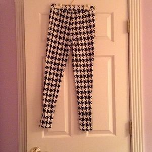 Houndstooth pants!
