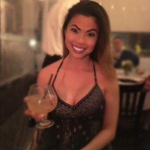 Meet your Posher, Evelyn