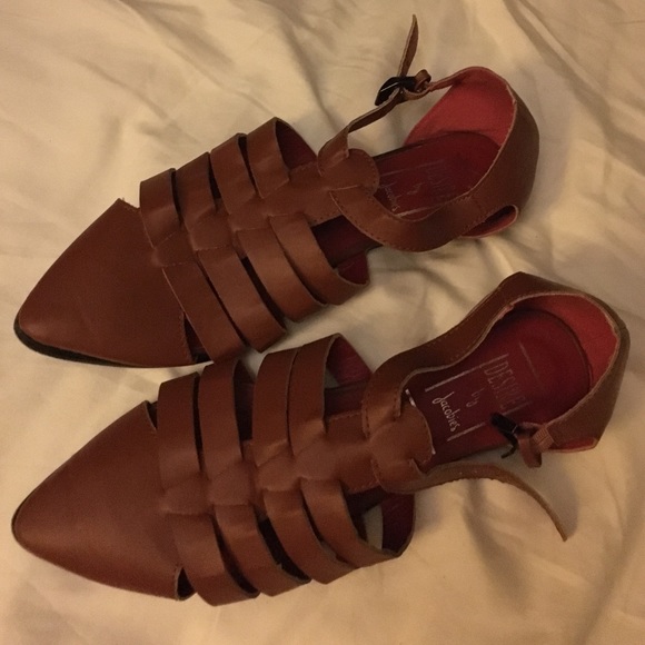 Reduced price!! Pointy toe hurracha shoes