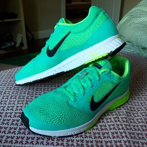 Nike Zoomfly 2 Running Shoes - Green