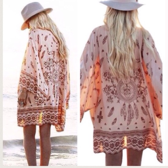 Tops - ??Bohemian kimono printed??
