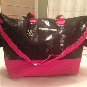 VS Duffel Bag