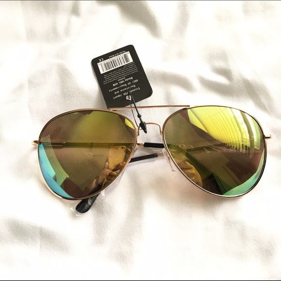 Brandy Melville Accessories - ✨ aviator sunglasses ✨