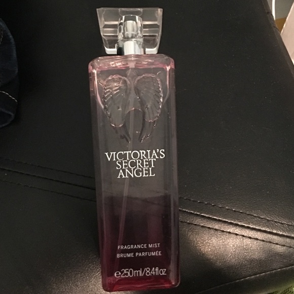 Victoria's Secret Angel fragrance mist