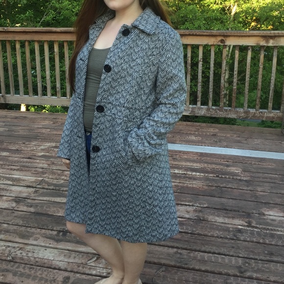 Black and white Ann Taylor jacket.