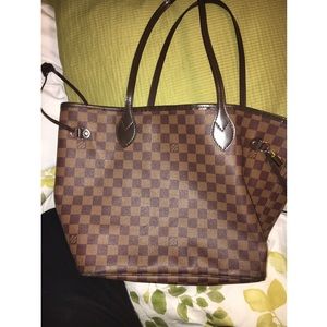 Louis Vuitton Neverfull MM