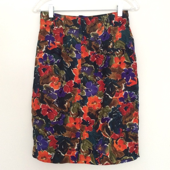 '90s Vintage Express Floral Silk Skirt - Picture 2 of 3