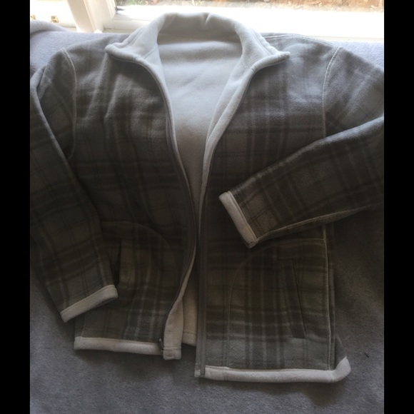 Fleece reversible jacket