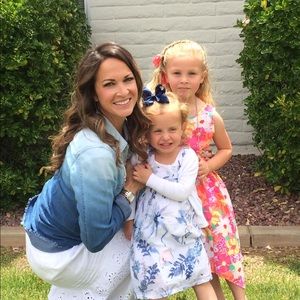 Meet your Posher, Darcy