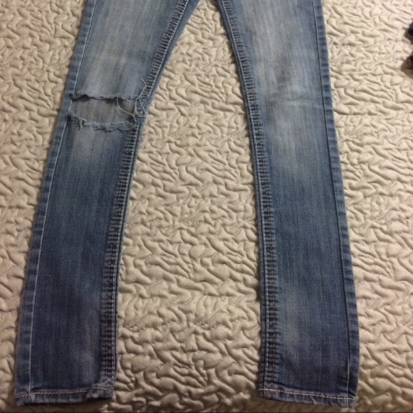 Jeans - Picture 3 of 3