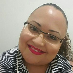 Meet your Posher, Raquel