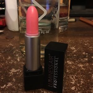 Luminess air lipstick