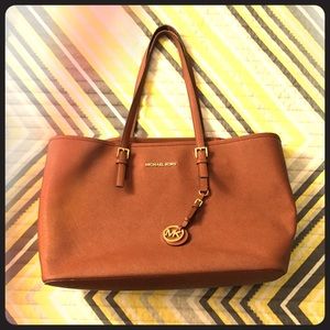 MK Jet set computer tote✈️