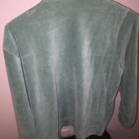 Simple light jacket - Picture 2 of 2