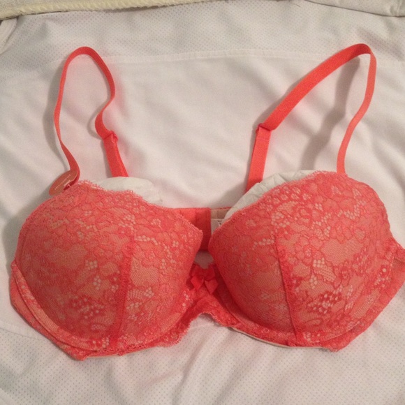 Gilligan & O'Malley balconette push-up bra