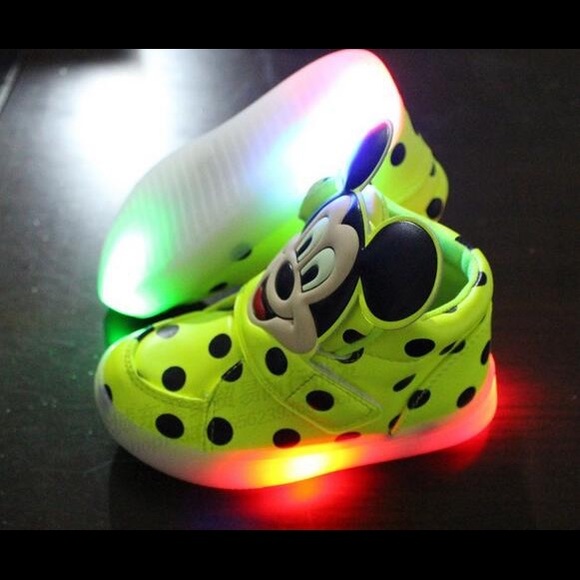 Mickey Mouse Toddler Led Light Shoes Size 9 Black