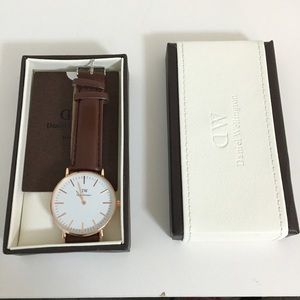 Daniel Wellington inspired watch