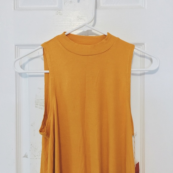 YELLOW MOCK NECK TANK TOP
