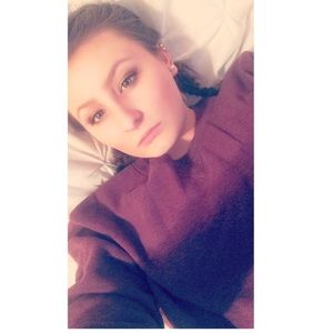 Meet your Posher, Brianna