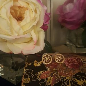 MK  fashion earrings