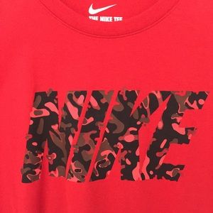 Nike Tee