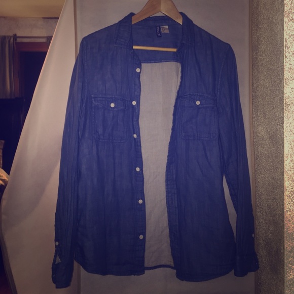 Jean button down - Picture 1 of 1