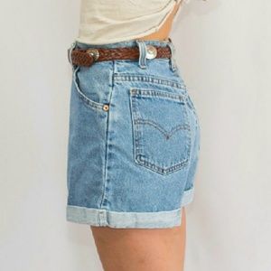 Vintage Levi 910 Cuffed Shorts
