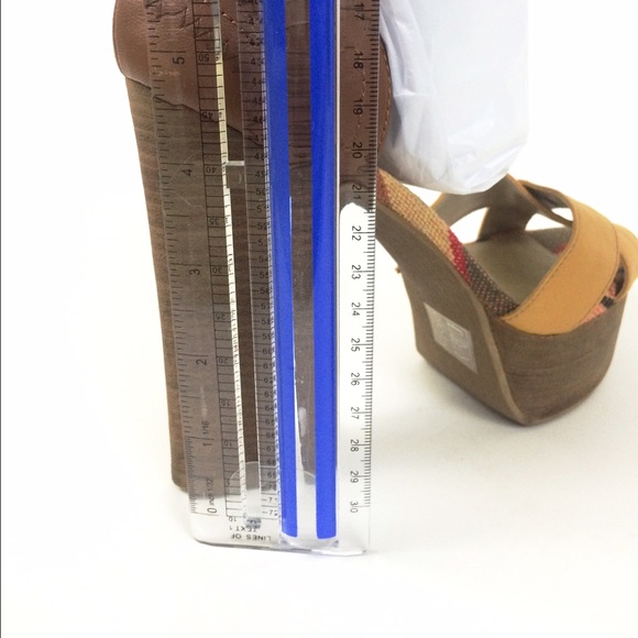 Peep toe strap heels 🔵 - Picture 4 of 4