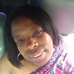 Meet your Posher, Tonya