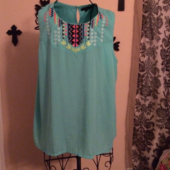 Sax 5th Avenue sleeveless tank NWOT
