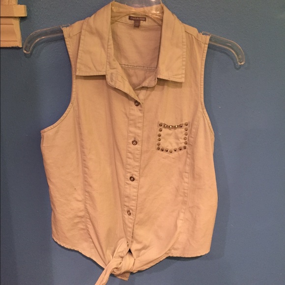 NWOT Chambray button up - Picture 1 of 3