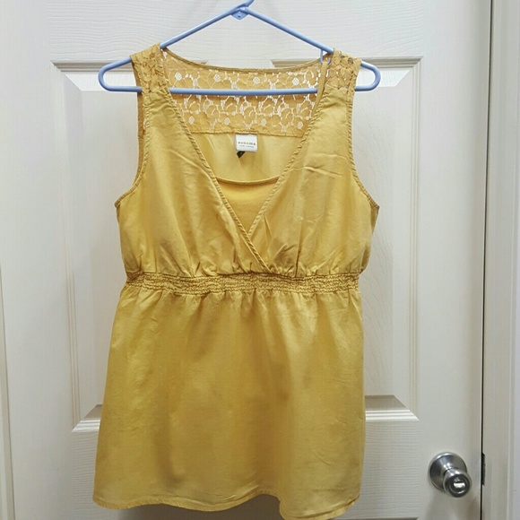 Golden yellow linen tank
