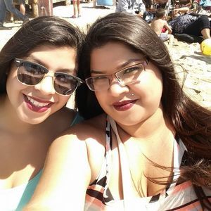 Meet your Posher, Cinthya